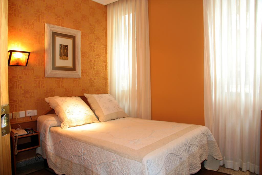 Hostal Paris Valladolid Eksteriør bilde