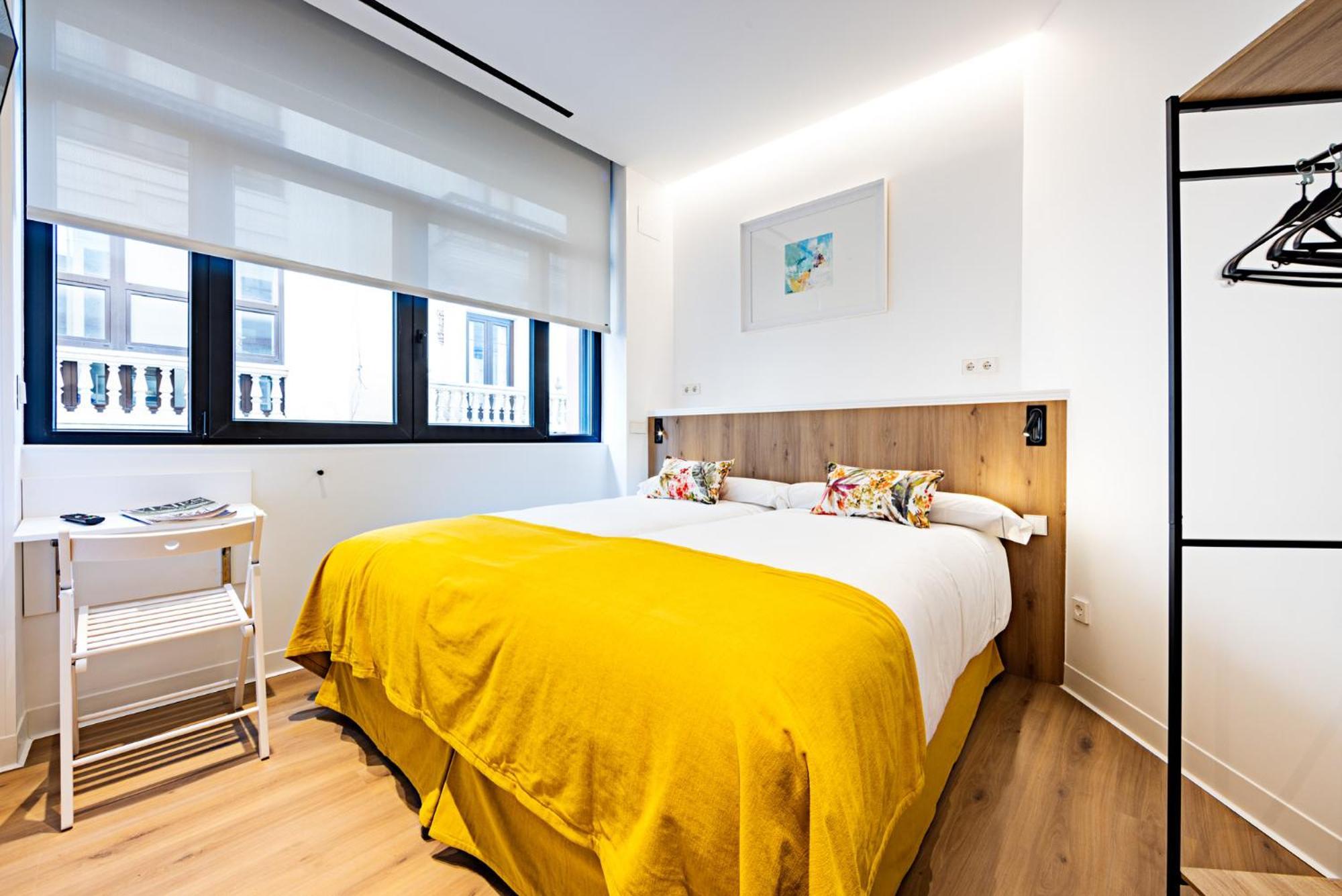 Hostal Paris Valladolid Eksteriør bilde