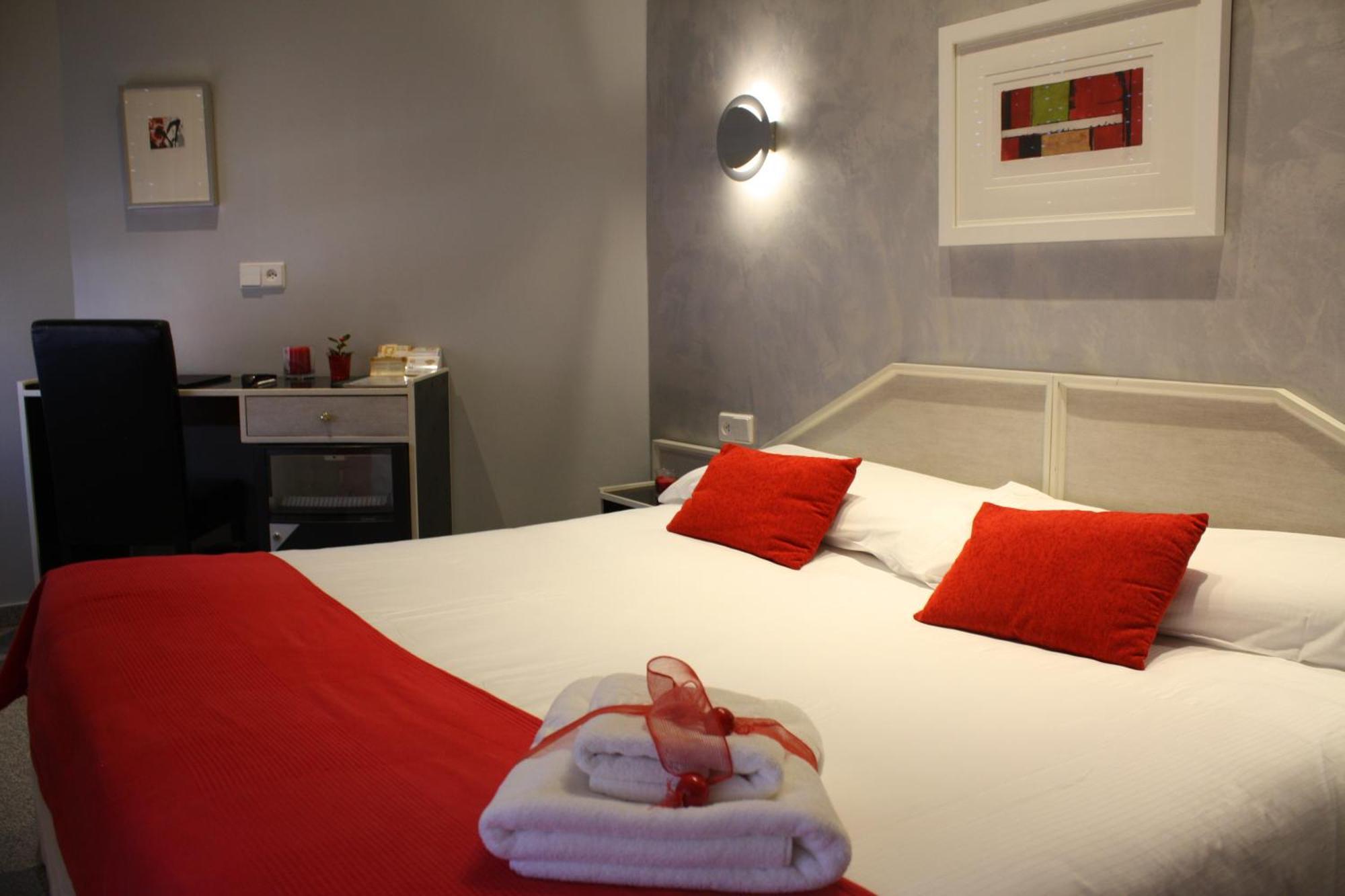 Hostal Paris Valladolid Eksteriør bilde