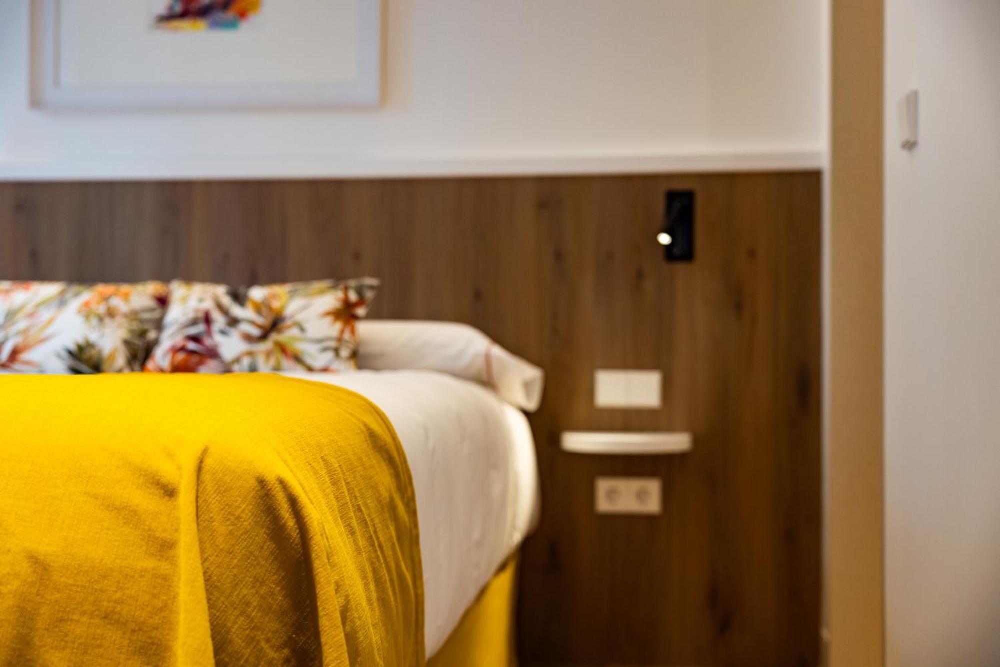 Hostal Paris Valladolid Eksteriør bilde